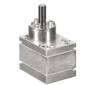 自动 计量泵 白色背景