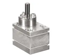 自动 计量泵 白色背景